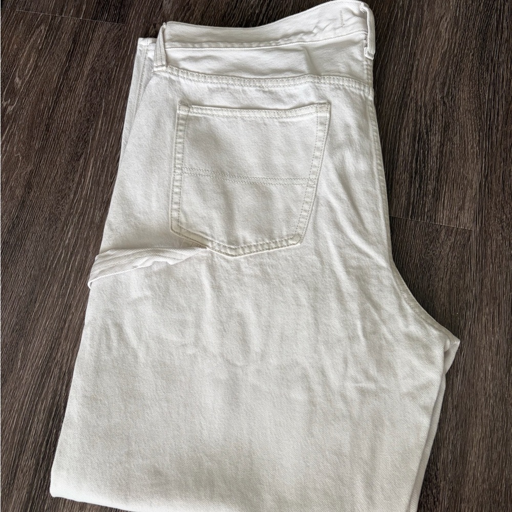 Abercrombie & Fitch Off-White Mid-Rise Slouchy Jeans - Picture 4 of 6